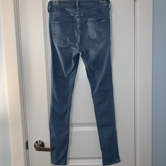 Hollister Medium Wash Jeggings - Picture 3 of 3